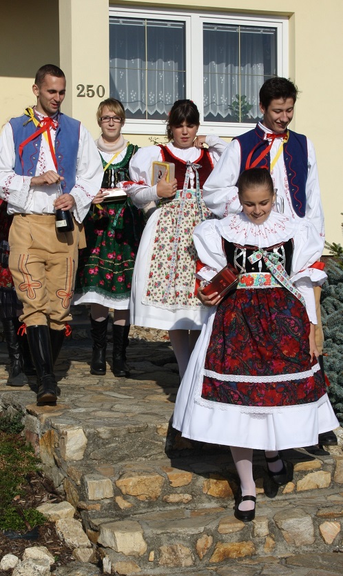 Mladé hody v Březníku 19.10.2013a