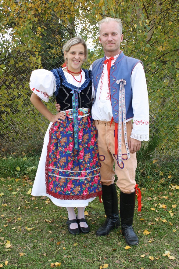ad) Mladé hody 19.10.2013